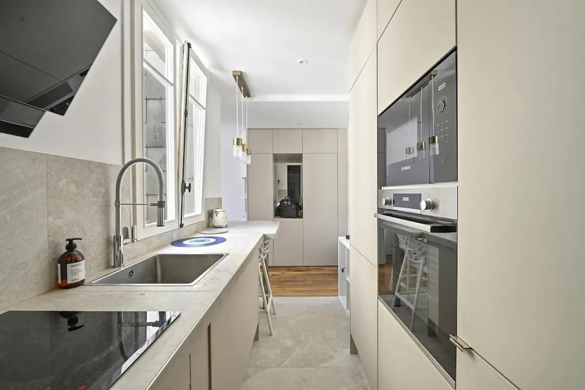פריז 2 Room Apartment - 16Th