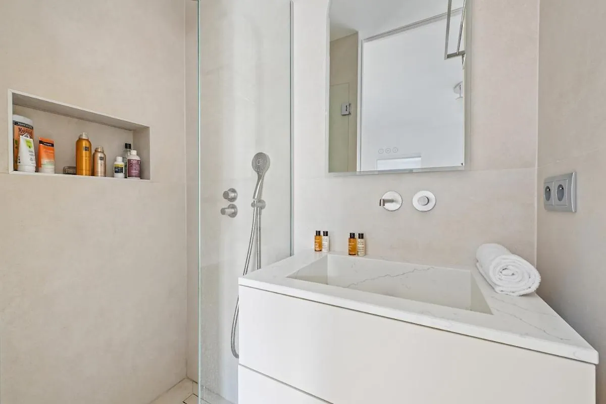 2 Room Apartment - 16Th Paris 0*,